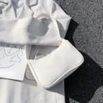 Balta rankinė - Image 5