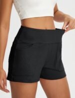 Moteriški šortai M - Image 3